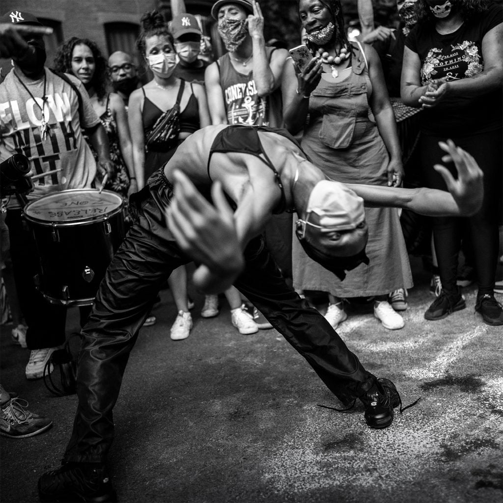 Domo Domo - Happening In The Streets (Tribute to the Voltage Brothers) 12"