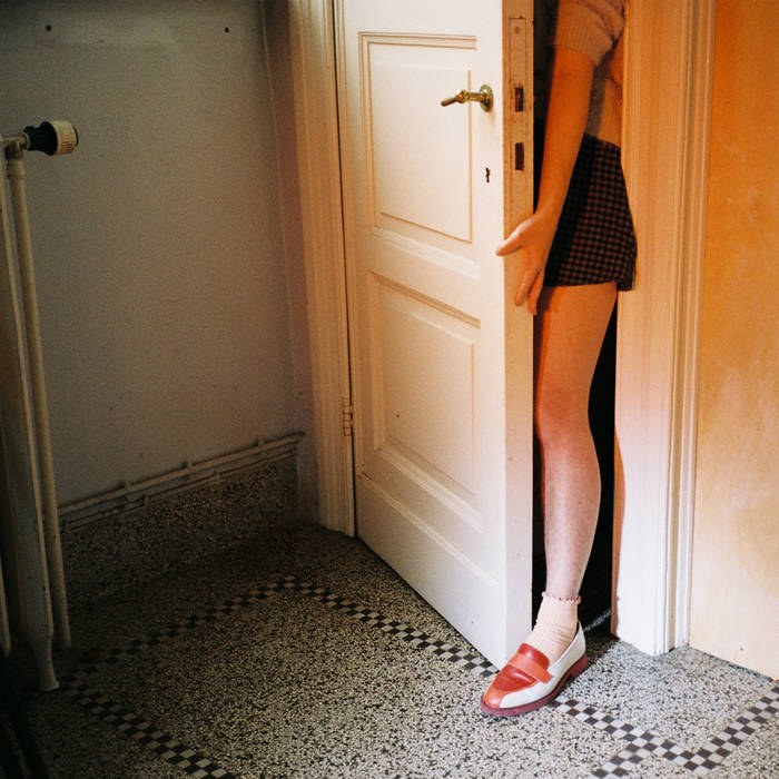 Charlène Darling - La Porte