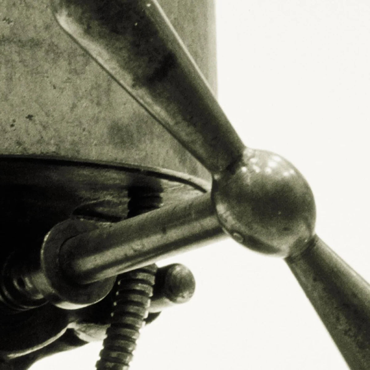 Bogus Blimp - cords. wires