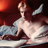 David Bowie - Behind The Curtain [Book]