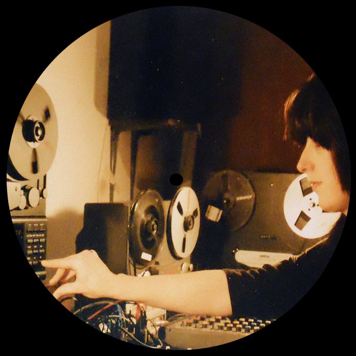 CAROLINE K - MIRRORBALL (RSD PICTURE DISC)