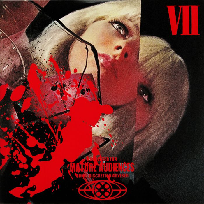 CHROMATICS - CLOSER TO GREY