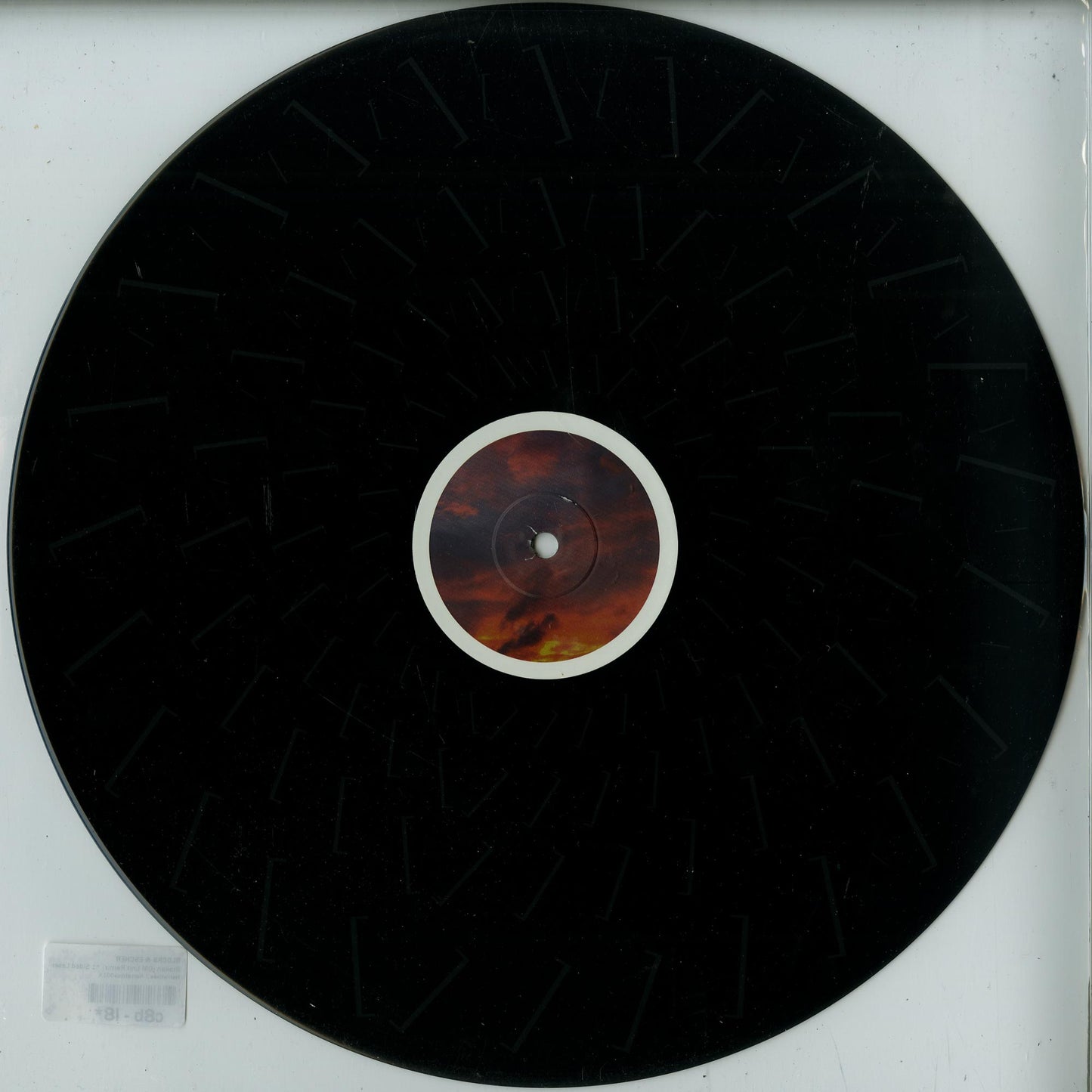 BLOCKS & ESCHER - Broken (Om Unit remix) (1-sided etched 12")