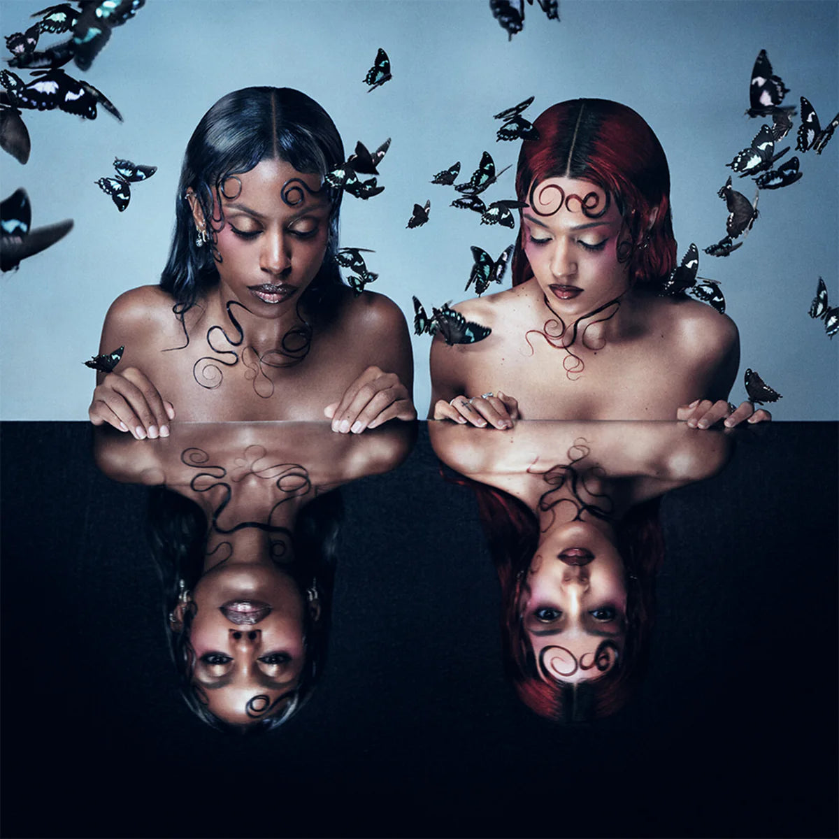 NOVA TWINS - Parasites & Butterflies [Transparent Blue Vinyl]