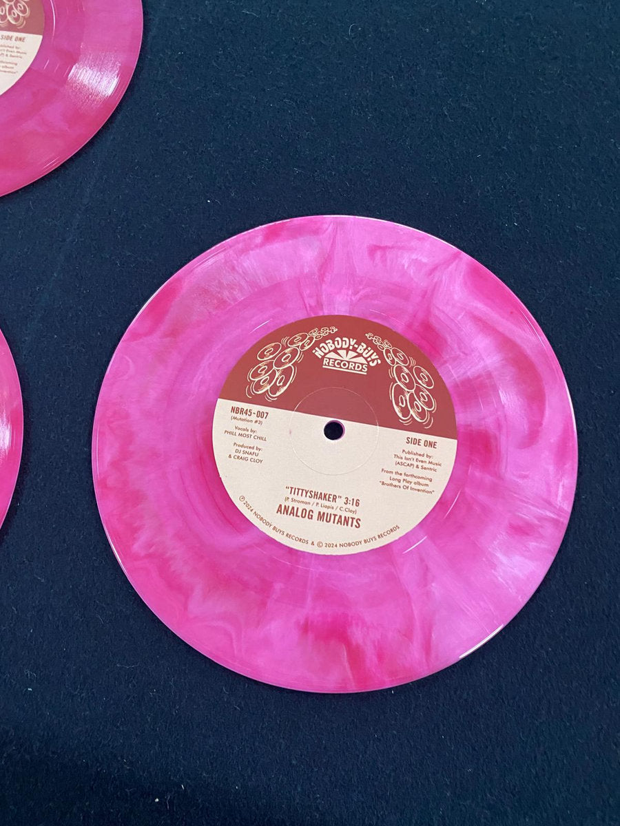 ANALOG MUTANTS - Tittyshaker / Mod Edit [Marbled Vinyl/pic Sleeve]