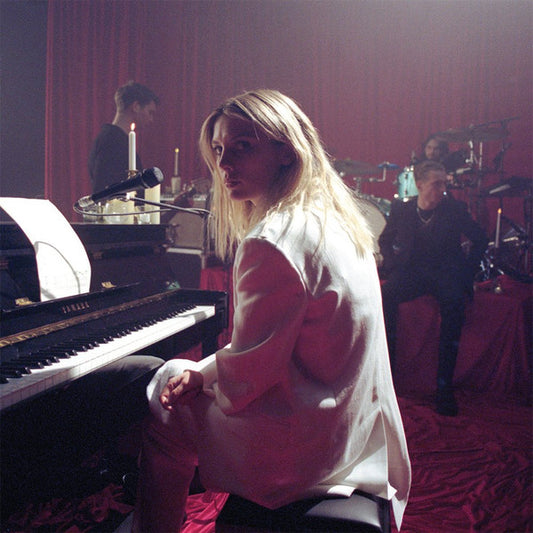 WOLF ALICE - BLUE WEEKEND LIVE (ONE PER PERSON)