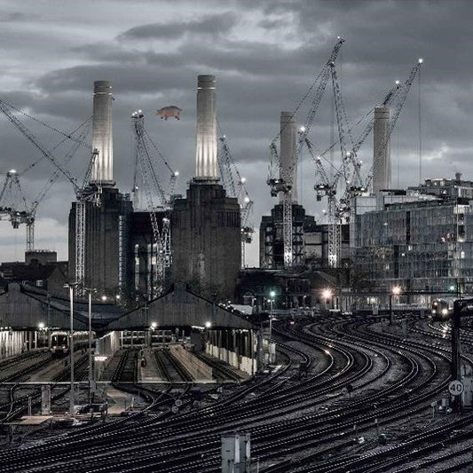 Pink Floyd - Animals (2018 Remix) [LP 180g black heavyweight vinyl / 28 page booklet / Gatefold vinyl sleeve]