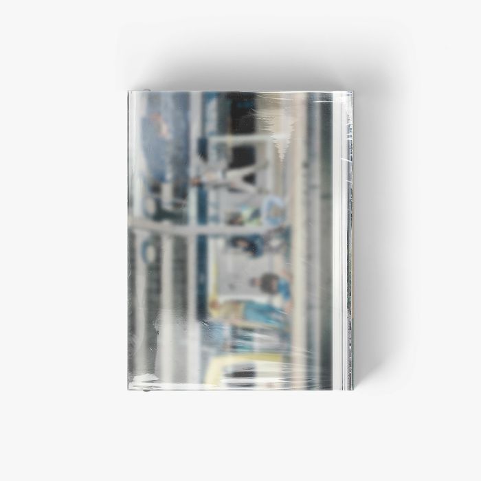 CORTIS - COLOUR OUTSIDE THE LINES [CD - Scene 1 Ver.]