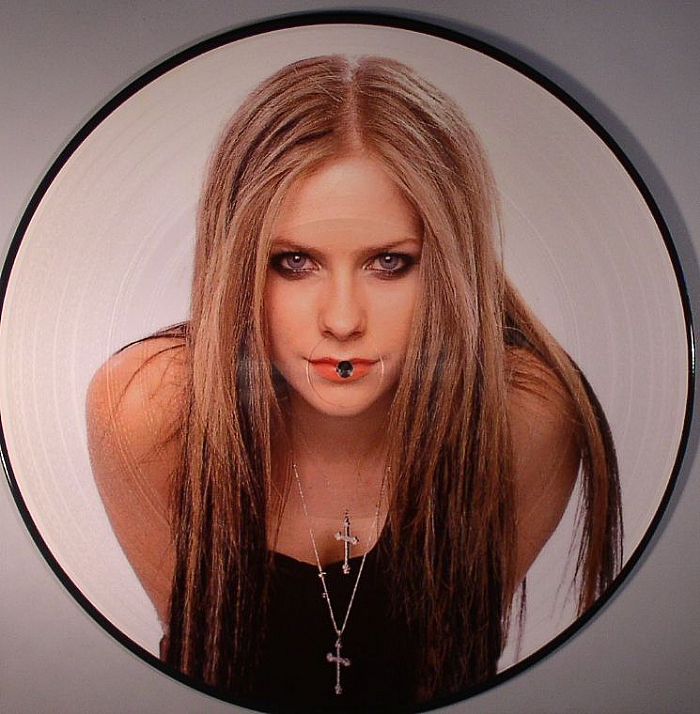 AVRIL LAVIGNE - What The Hell