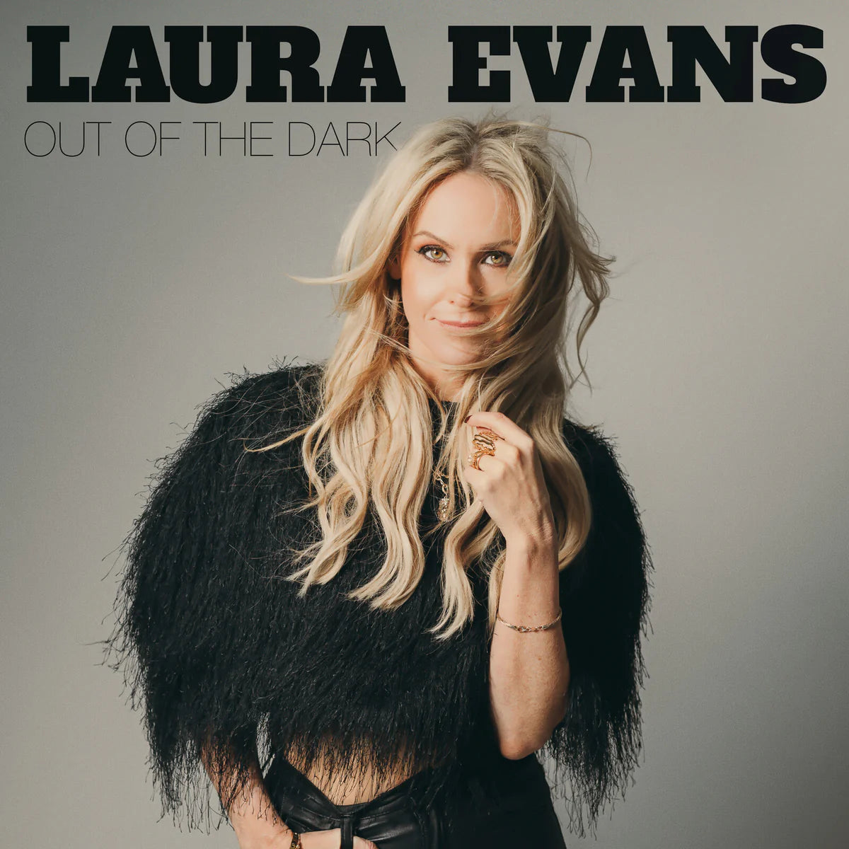 Laura Evans - Out Of The Dark [CD]