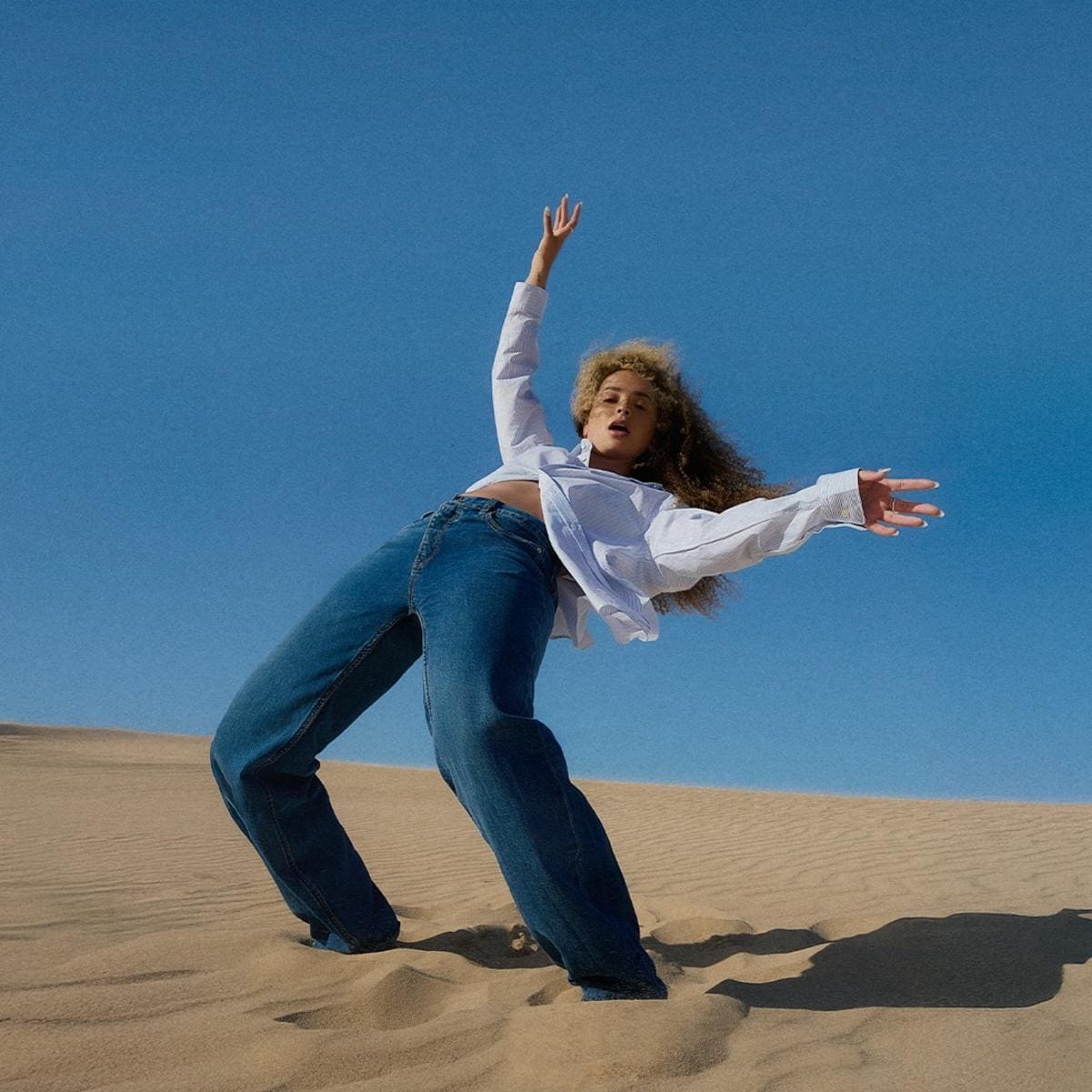 Ella Eyre - everything, in time [Coloured vinyl]