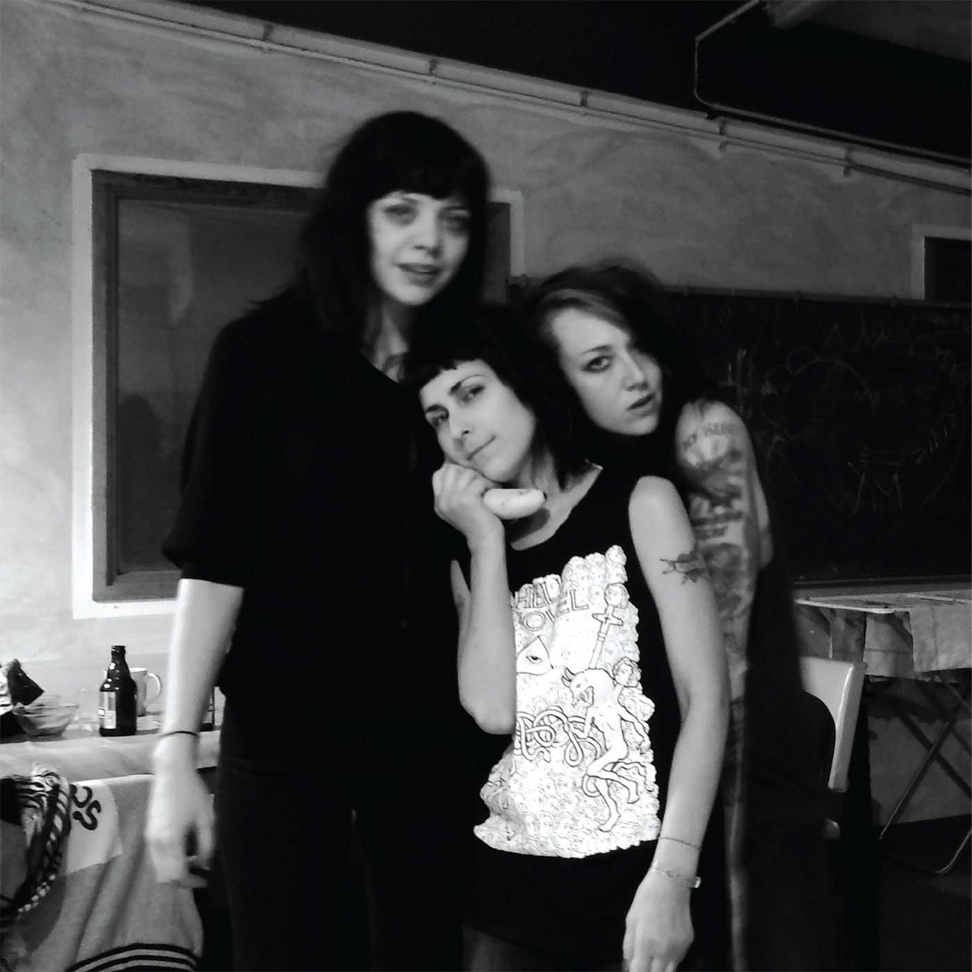 The Coathangers - Hurry (Demo) / Drifter (Demo) [Transparent Orange 7"]