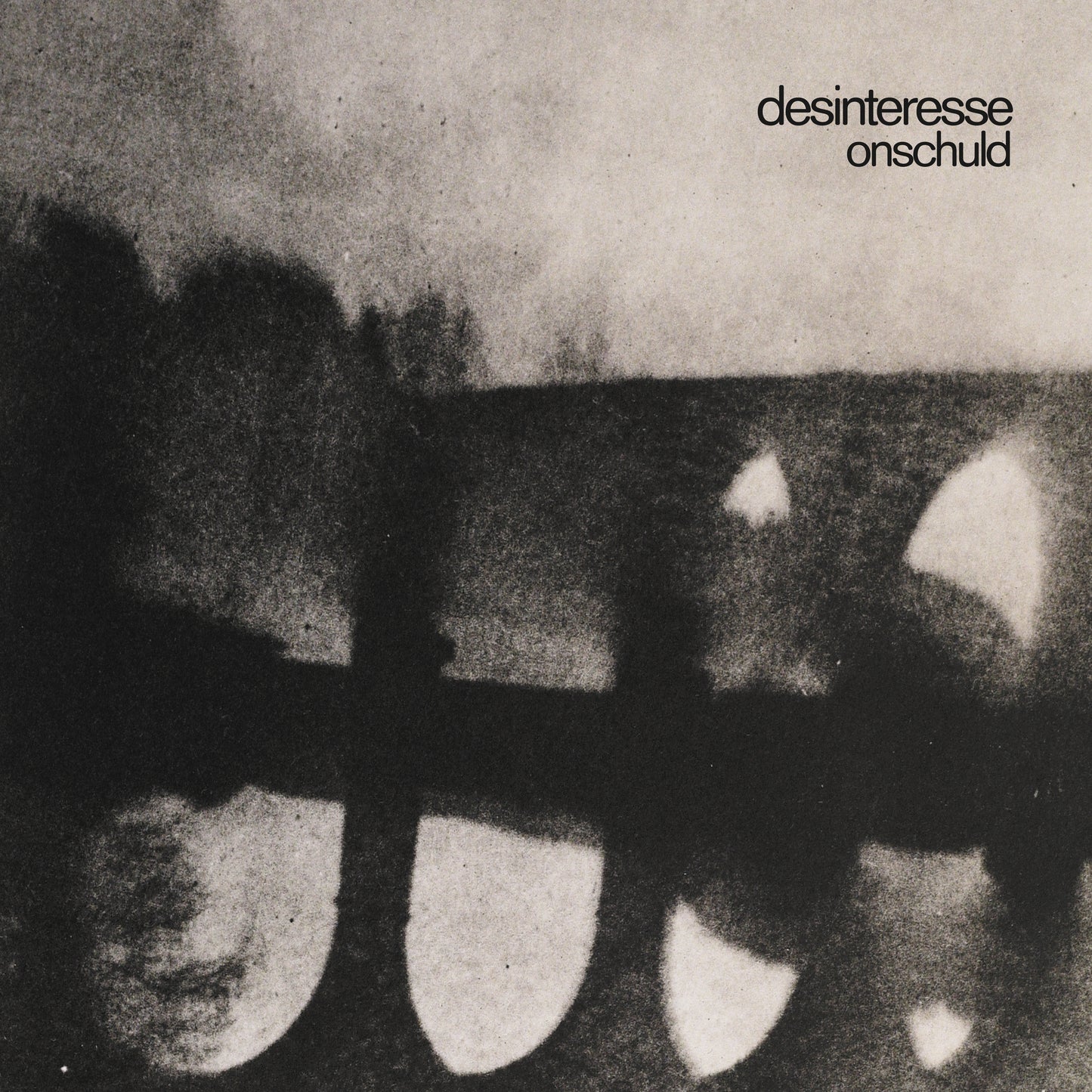 DESINTERESSE - ONSCHULD