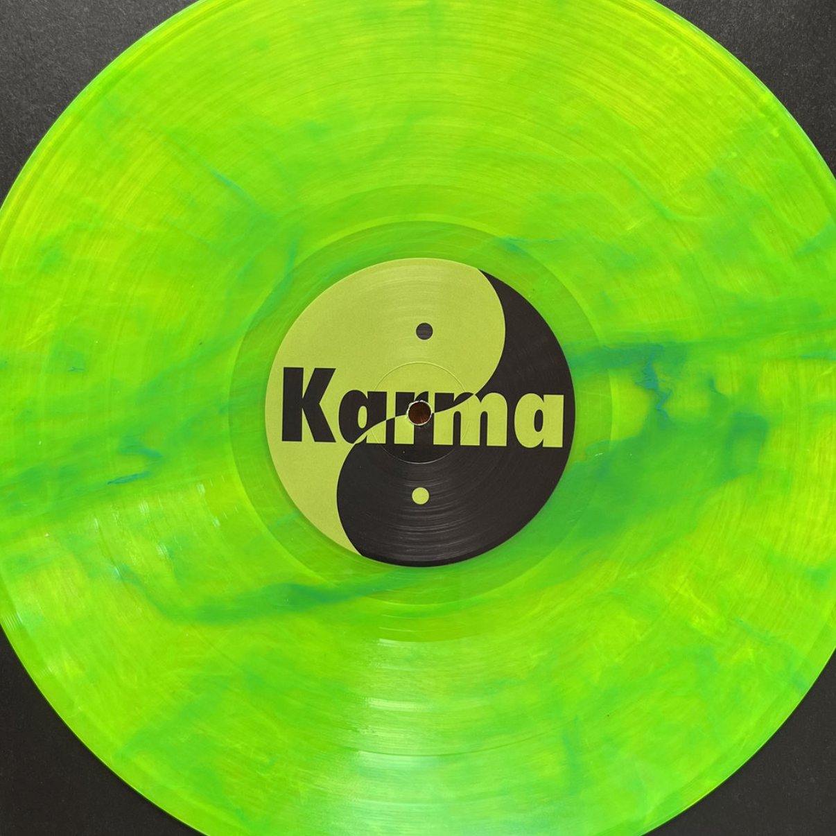 Various Artists - Alien EP (Green & Black Vinyl Version)
