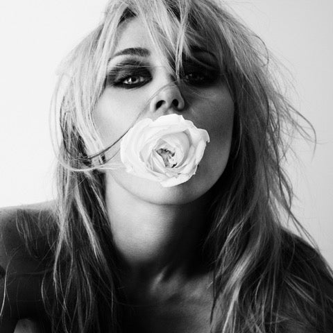 Miley Cyrus - Bass Persuades [CD]