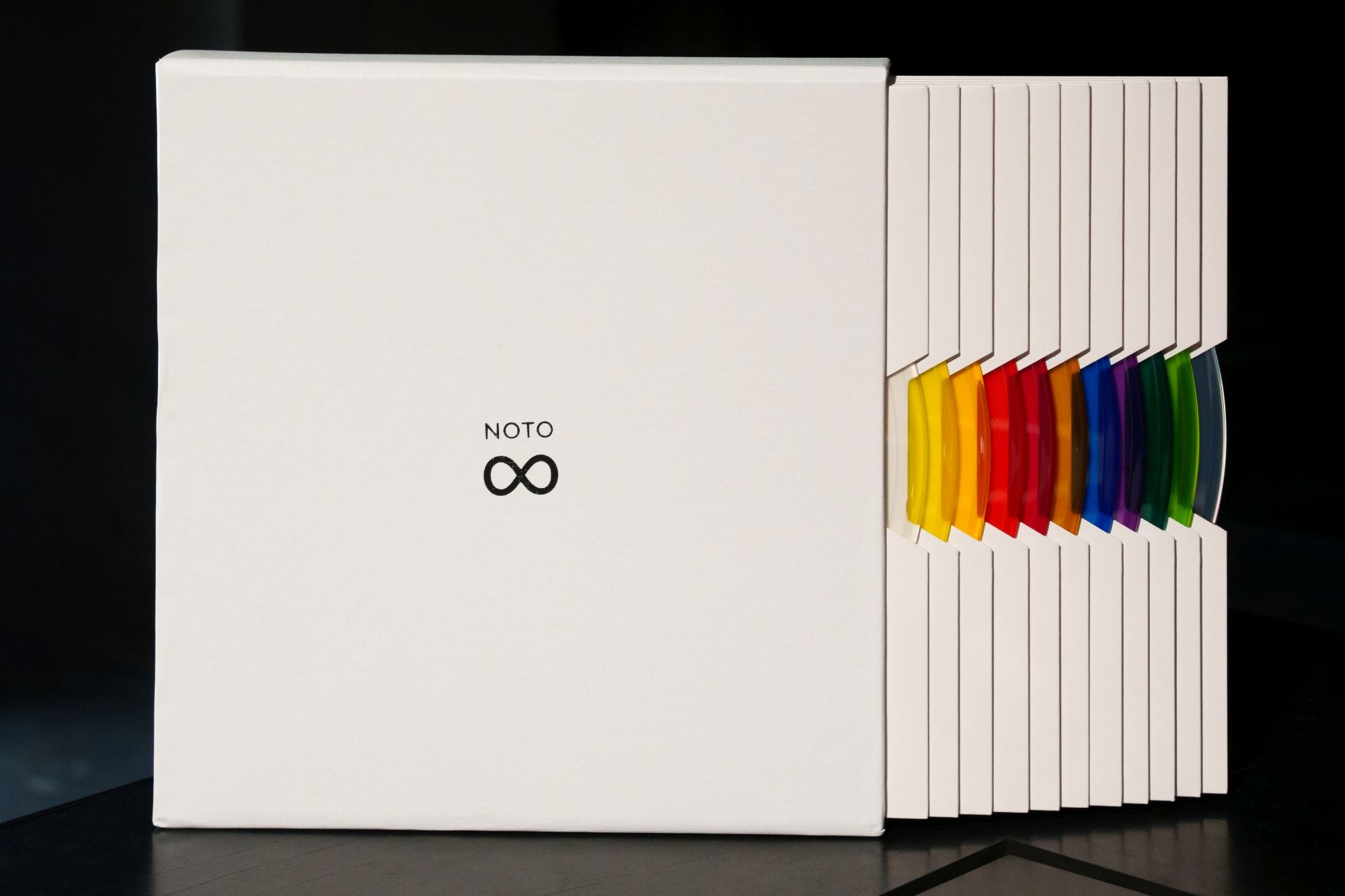 NOTO - ∞ Infinity (Endless Loop Color Edition) [12 x 10” BOX ...