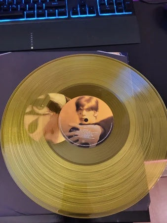 DAVID BOWIE - IN THE BEGINNING (YELLOW VINYL)