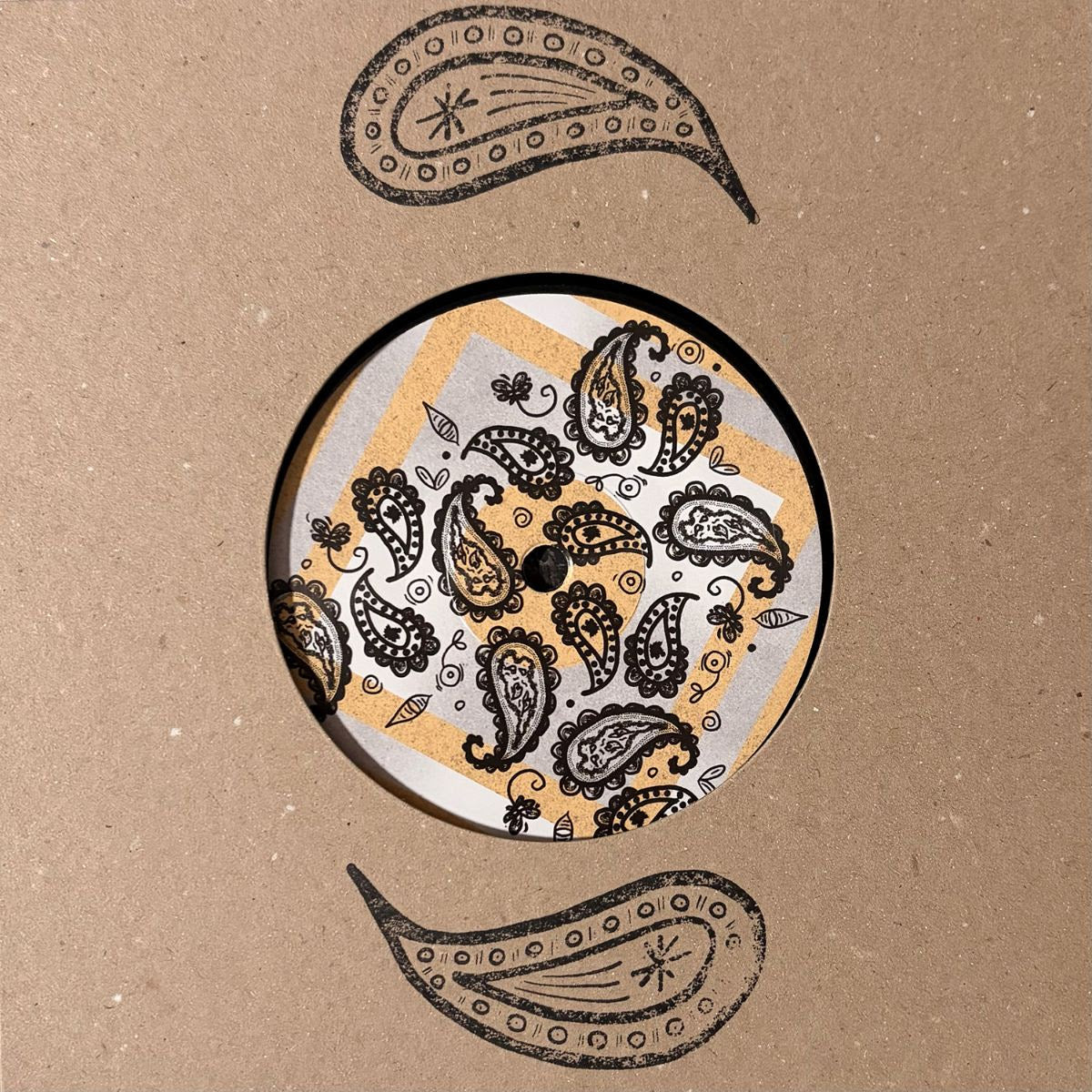 Titus 12 - Paisley Breaks / Sunday Morning [7" Vinyl]