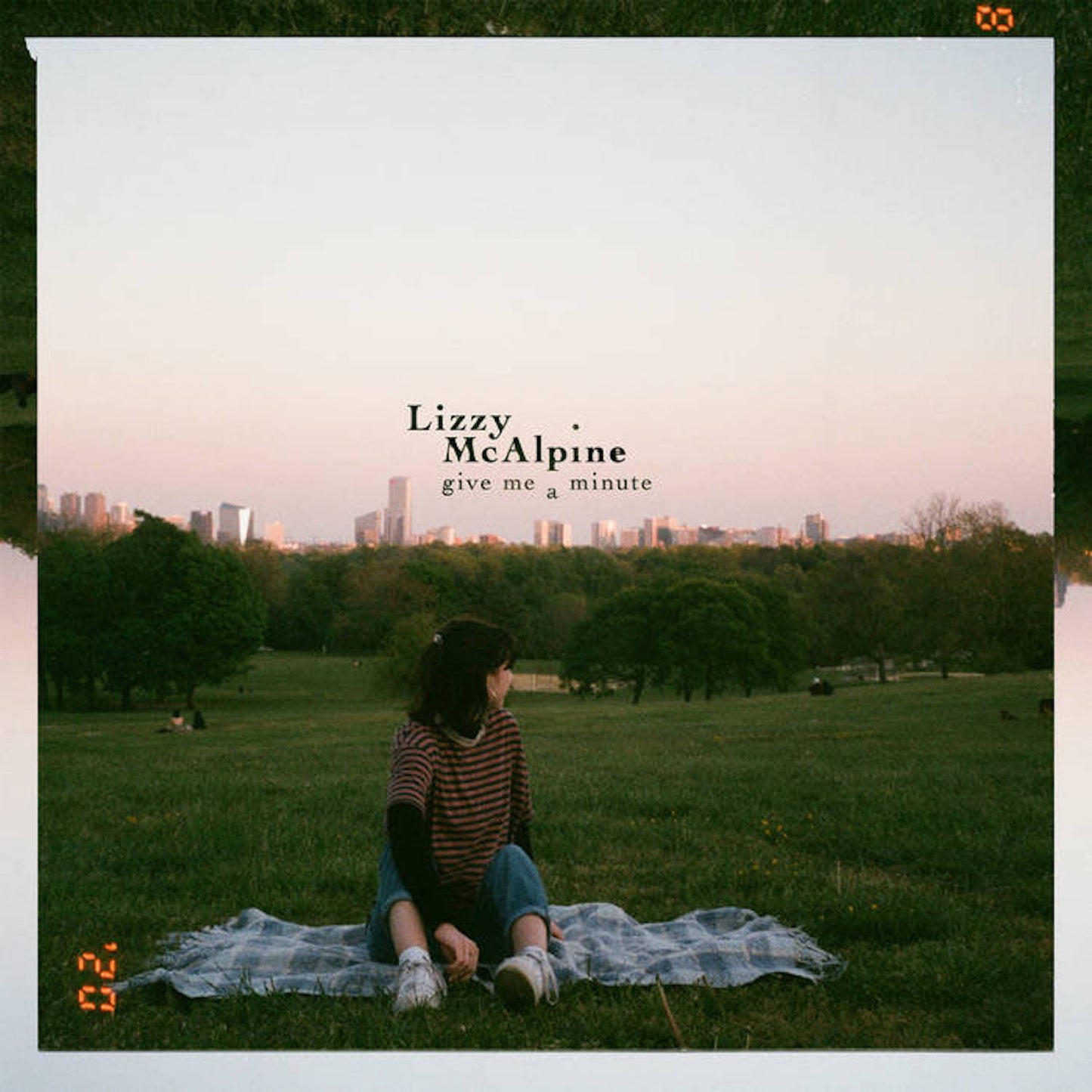 Lizzy Mcalpine - Give Me A Minute [Colour LP]