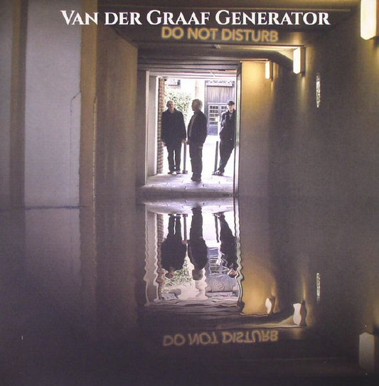 Van Der Graaf Generator - DO NOT DISTURB