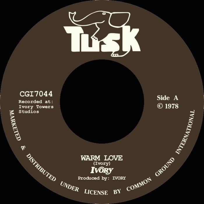 Ivory - Warm Love / One Armed Bandit - Tusk 7"