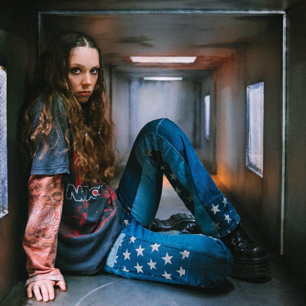 Holly Humberstone - The Walls Are Way Too Thin [CD]