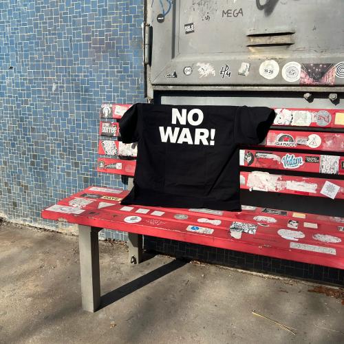 Tresor Foundation Berlin - NOWAR T-shirt L (Profit Donation To Ukraine)