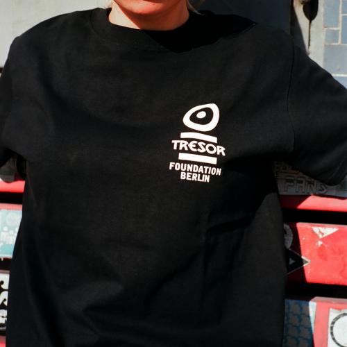 Tresor Foundation Berlin - NOWAR T-shirt XXL (Profit Donation To Ukraine)