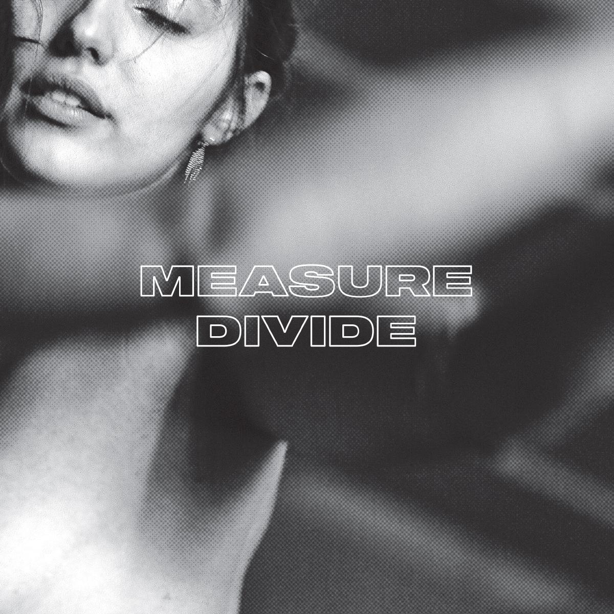 Measure Divide - Green Parallel [printed sleeve]