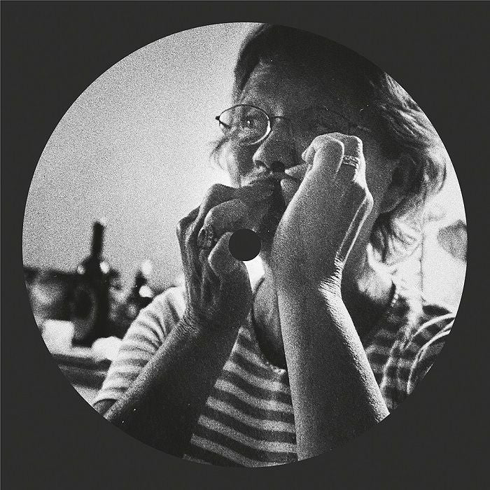 Gloria BURGER - Kiss Me