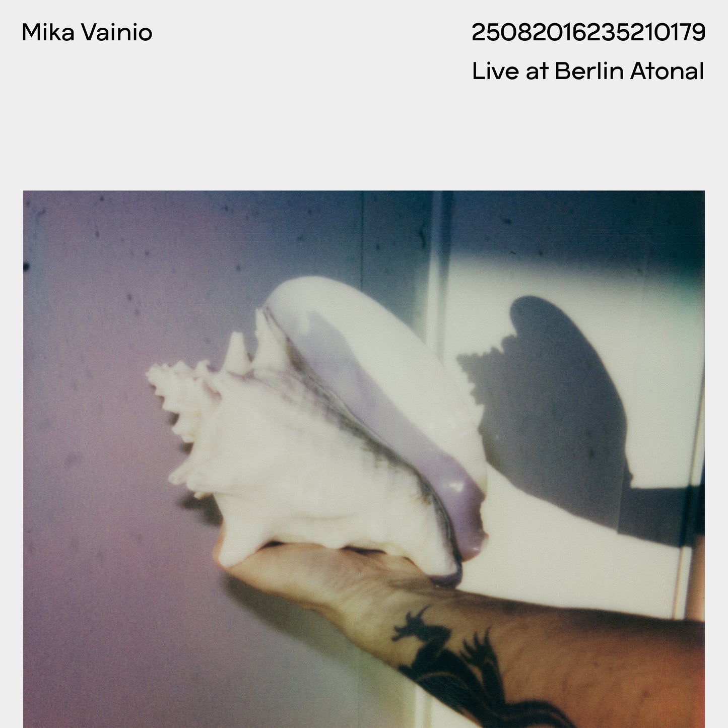 Mika Vainio - 25082016235210179 - Live at Berlin Atonal