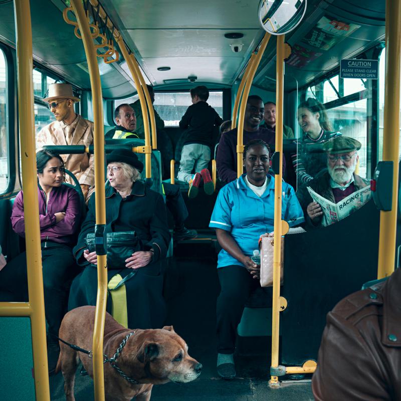 THE REYTONS - KIDS OFF THE ESTATE [Standard Black LP]