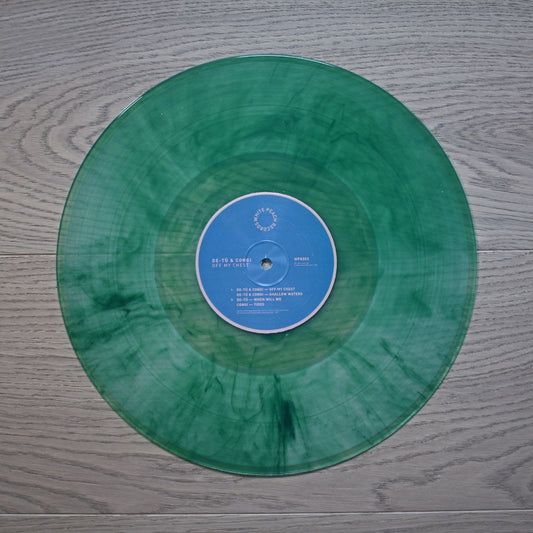 DE-TÜ & Congi - Off My Chest [Smoked Green Vinyl]